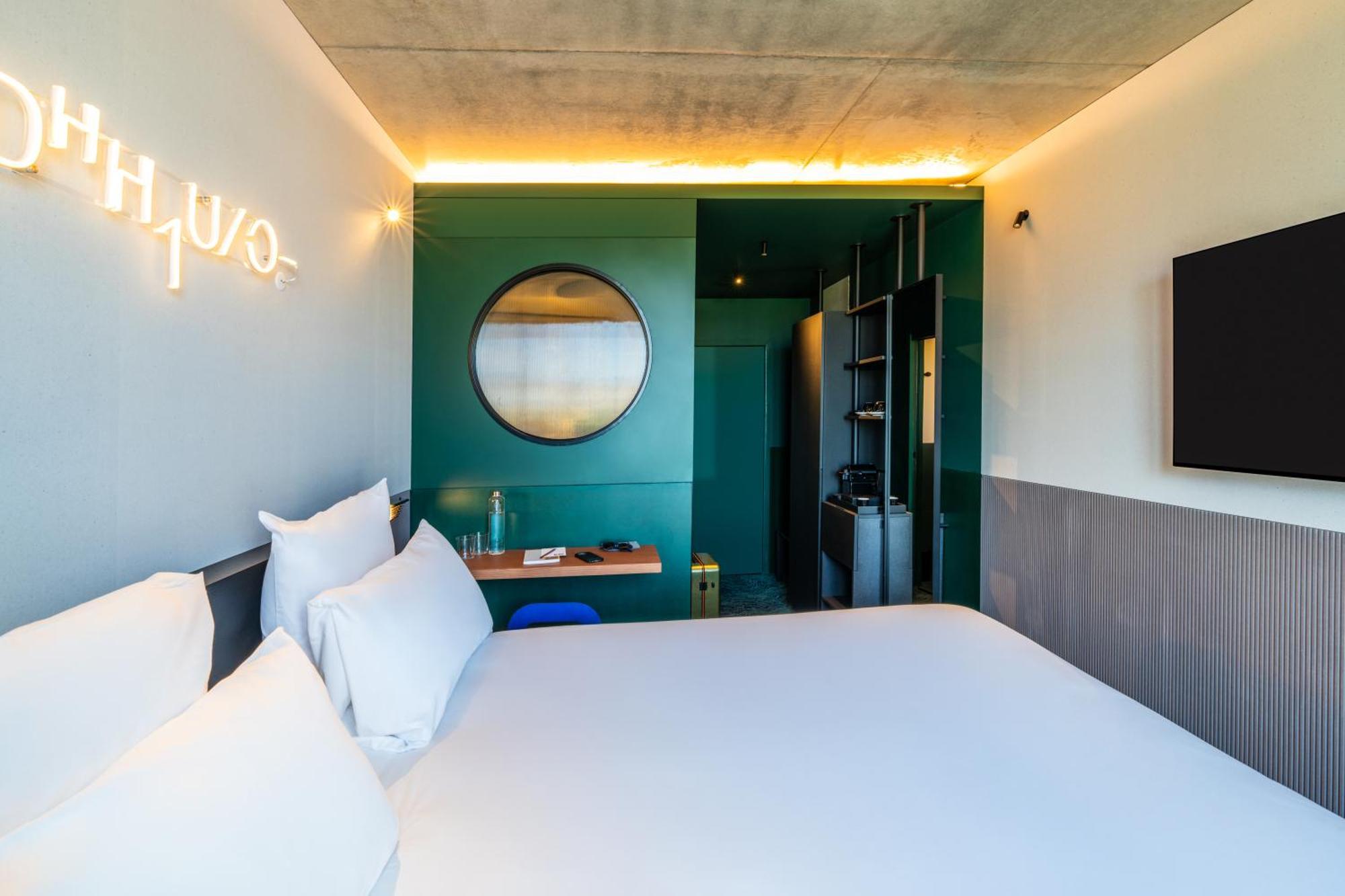 Tribe Paris Clichy Hotel Exterior foto
