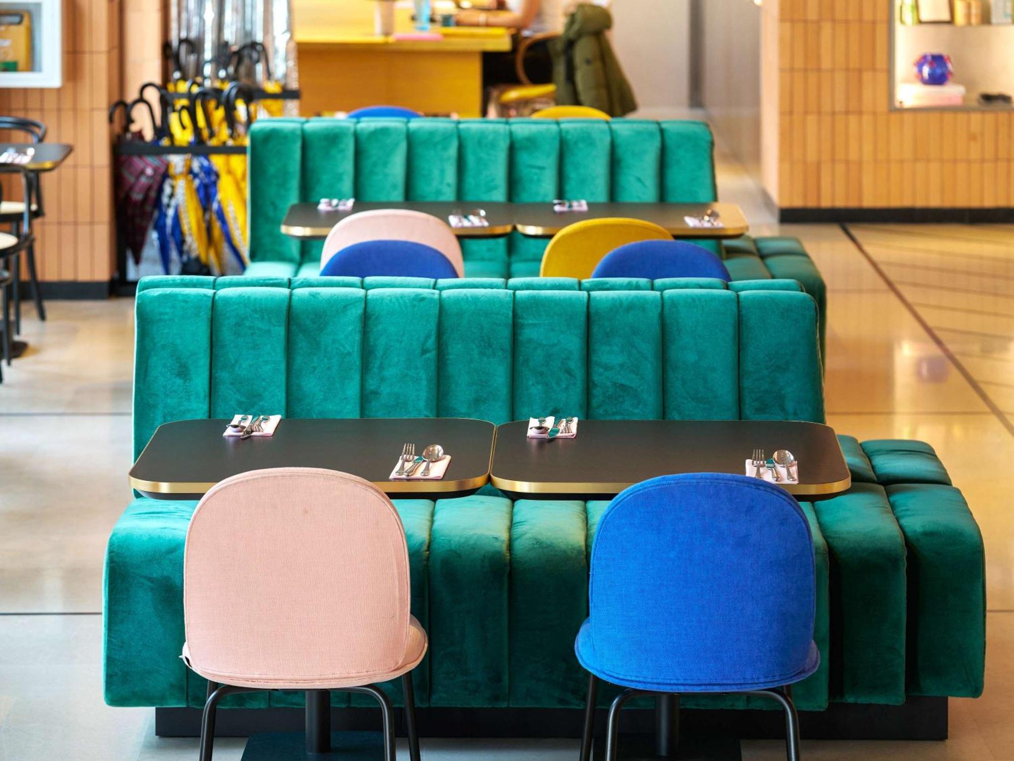 Tribe Paris Clichy Hotel Exterior foto